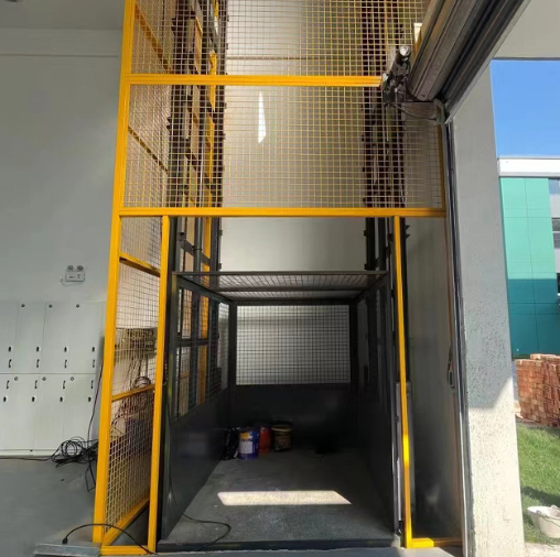 抚顺导轨式升降机助力物流园破解运输难题