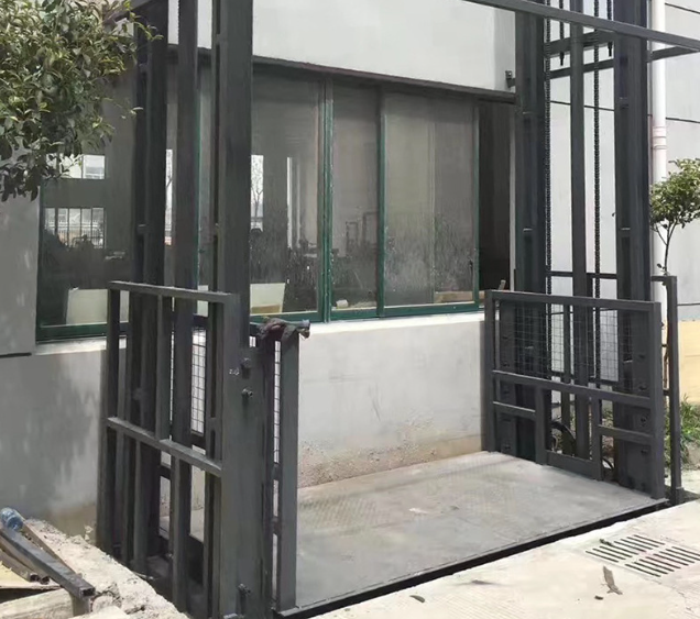 抚顺导轨式施工升降机助力民生工程提速增效